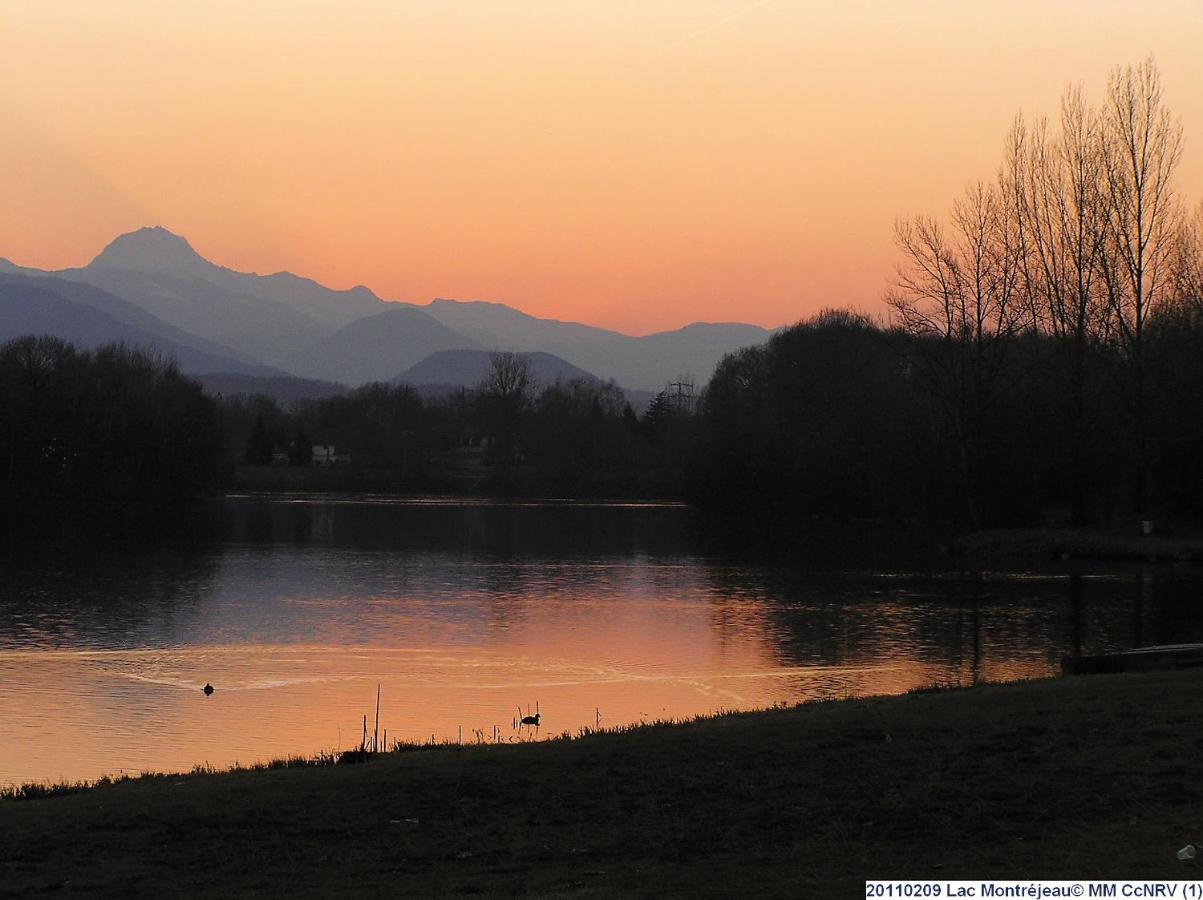 Les Chalets มองต์เรจรู ภายนอก รูปภาพ